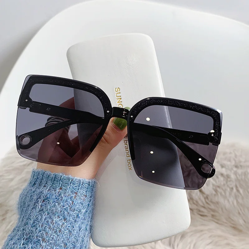Übergroße Sonnenbrille für Dam – Vintage Fashion Female Bewertung und Preis