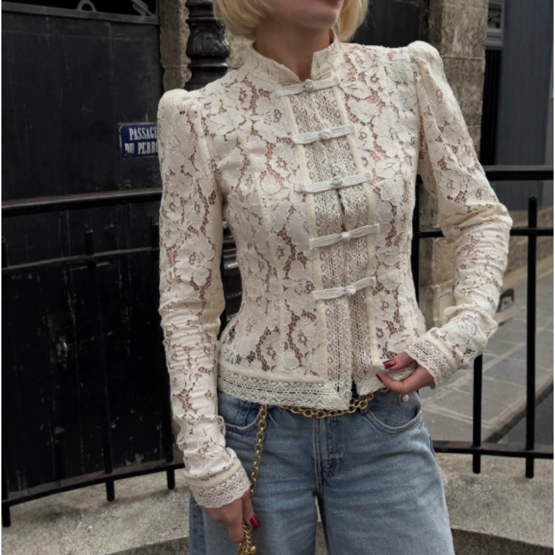 Sommerliche Spitzenblusen für  – Vintage Fashion Club Bewertung und Preis