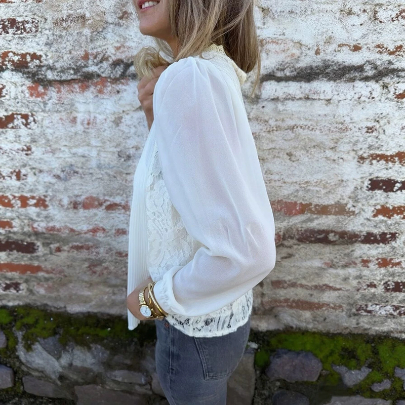 Damen-Bluse im modischen Spitz – Vintage Fashion Club Bewertung und Preis